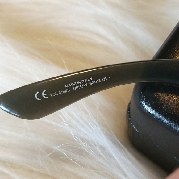 Yves Saint Laurent sunglasses - Picture 9 of 16